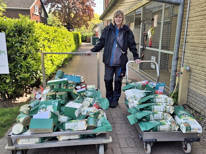Tolle Spende vom Futterhaus Bocholt